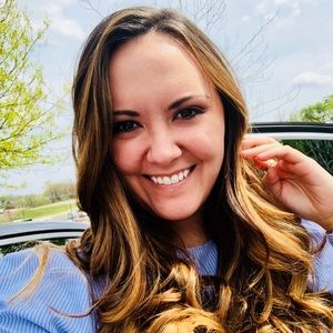 Meet your Posher, Sabrina